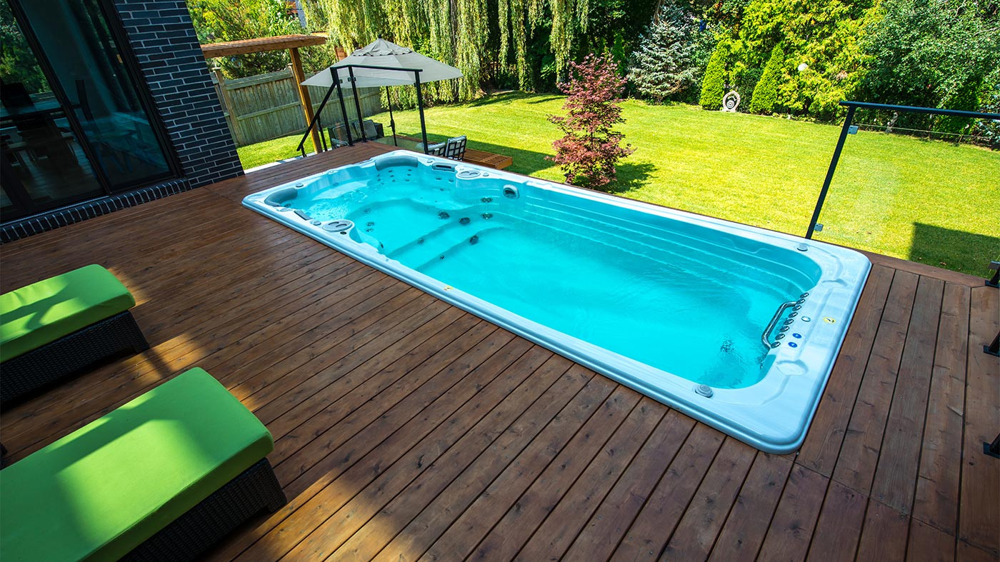 Backyard Pools And Spas
 Pools Vs Swim Spas Which e Should You Choose Brady s