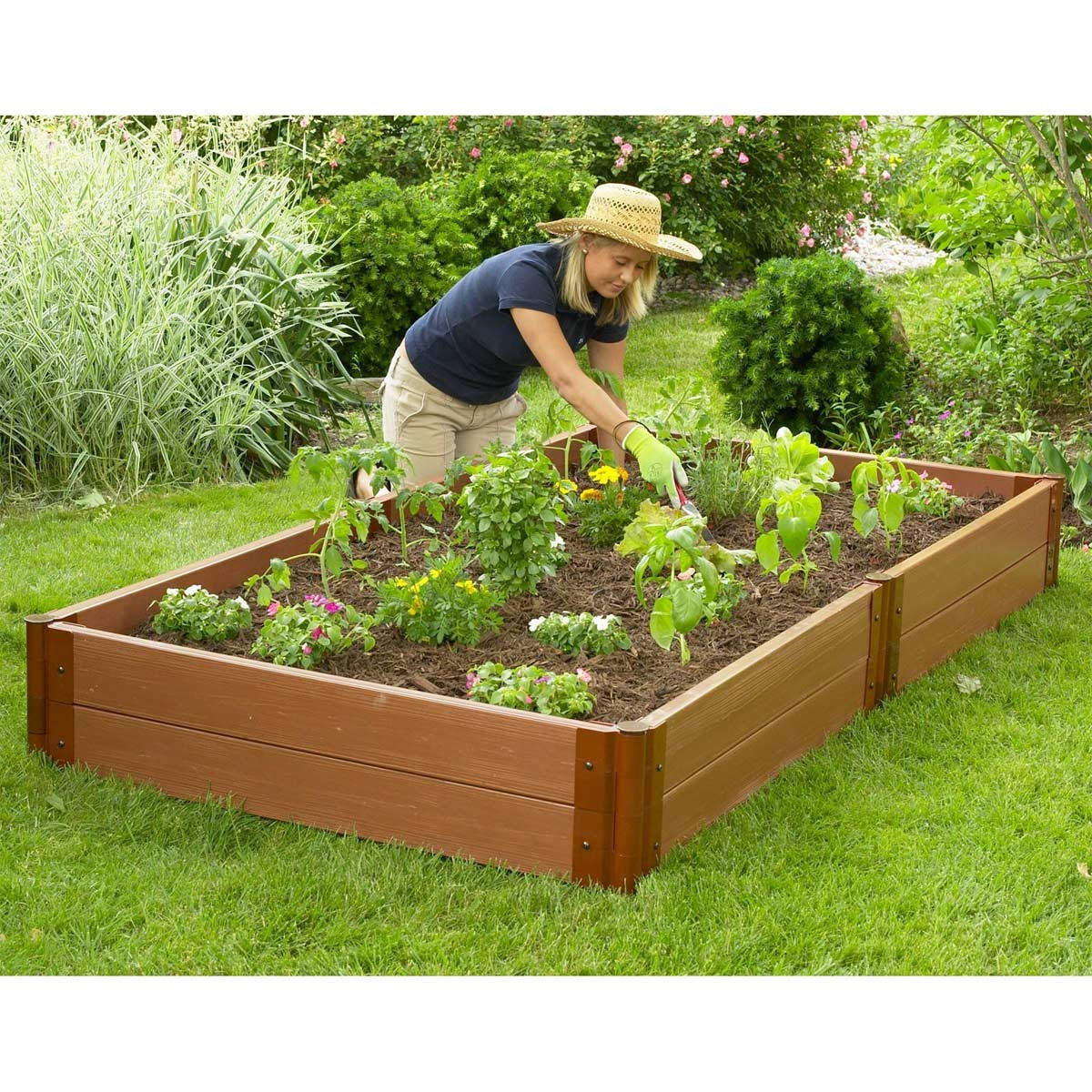 Backyard Raised Garden
 Benefits of Raised Garden Beds