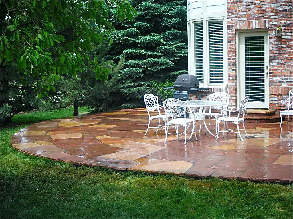 Backyard Stone Patio
 Garden Patio Designs Ideas