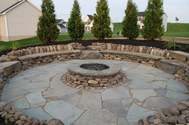 Backyard Stone Patio
 20 Best Stone Patio Ideas for Your Backyard Home and