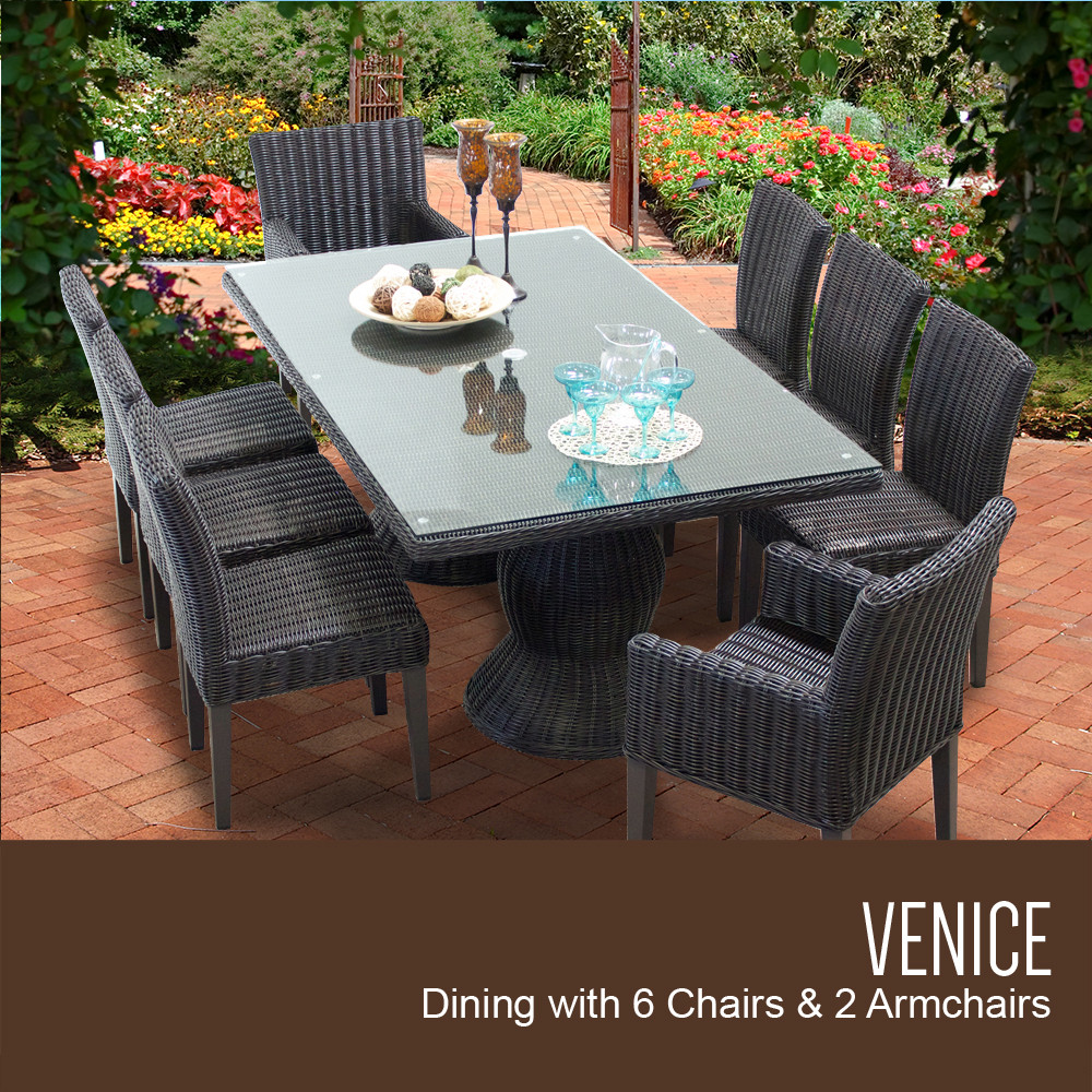 Backyard Table And Chairs
 Venice Rectangular Outdoor Patio Dining Table with with 6