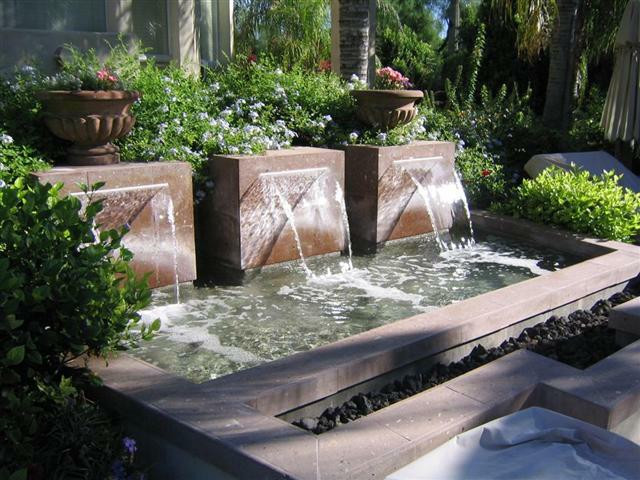 Backyard Water Feature
 16 Unique Backyard Water Features That Will Leave You