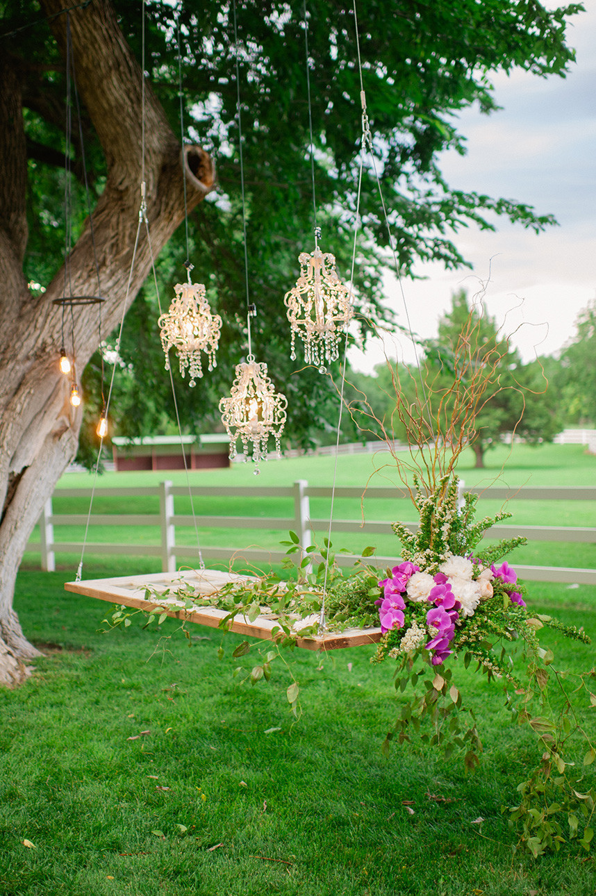 Backyard Wedding Rentals
 Beautiful Backyard Wedding Inspiration