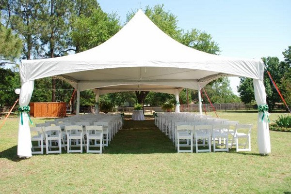 Backyard Wedding Rentals
 How to Avoid Disasters at Your Outdoor Wedding