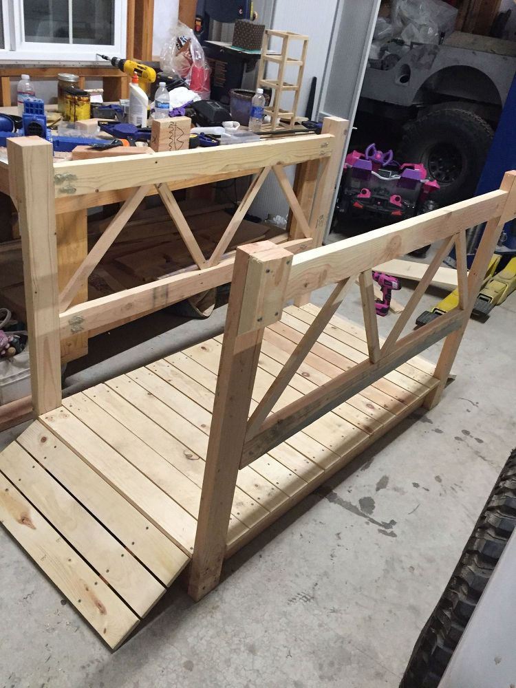 Backyard Wood Projects
 DIY Wood Garden Bridge