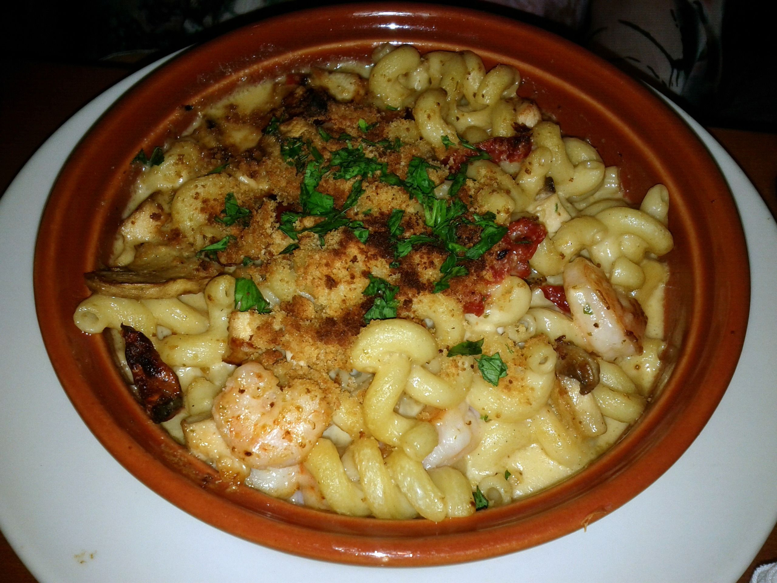 Baked Chicken And Shrimp Alfredo
 Baked chicken and shrimp I love this dish at Dave and