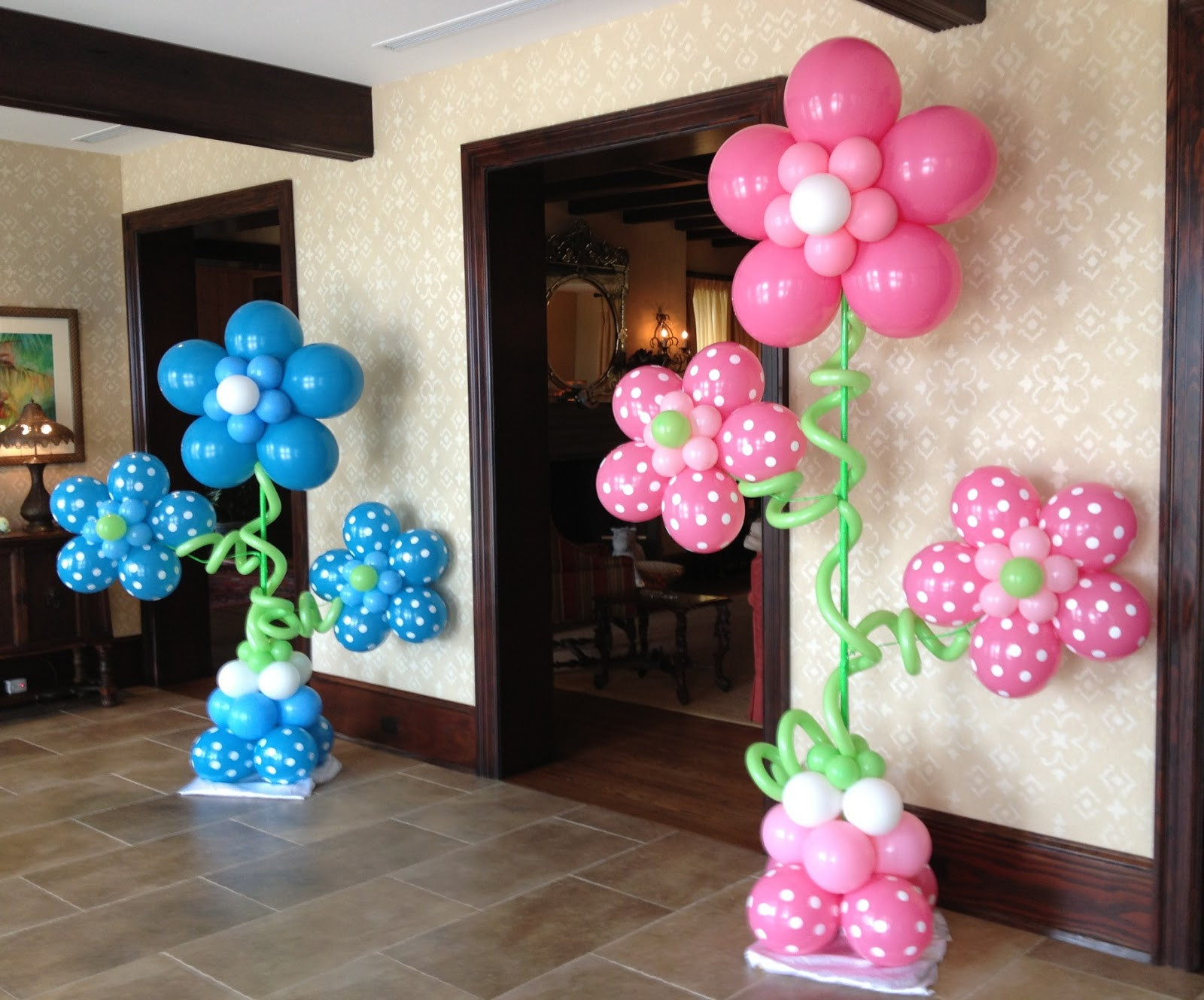 Balloon Decorations For Birthday
 DIY ideas for kids’ party