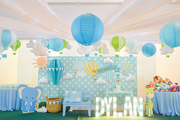 Balloon Themed Birthday Party
 Hot Air Balloon