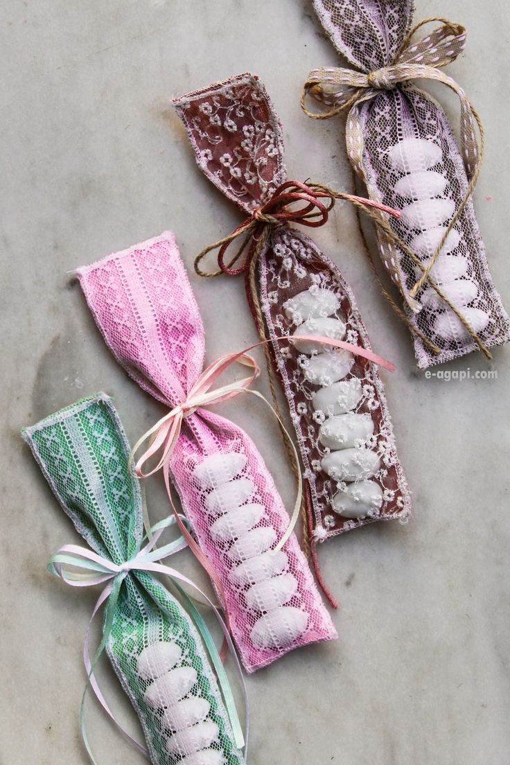 Baptism Gift Ideas For Girls
 Best 25 Baptism favors girls ideas on Pinterest