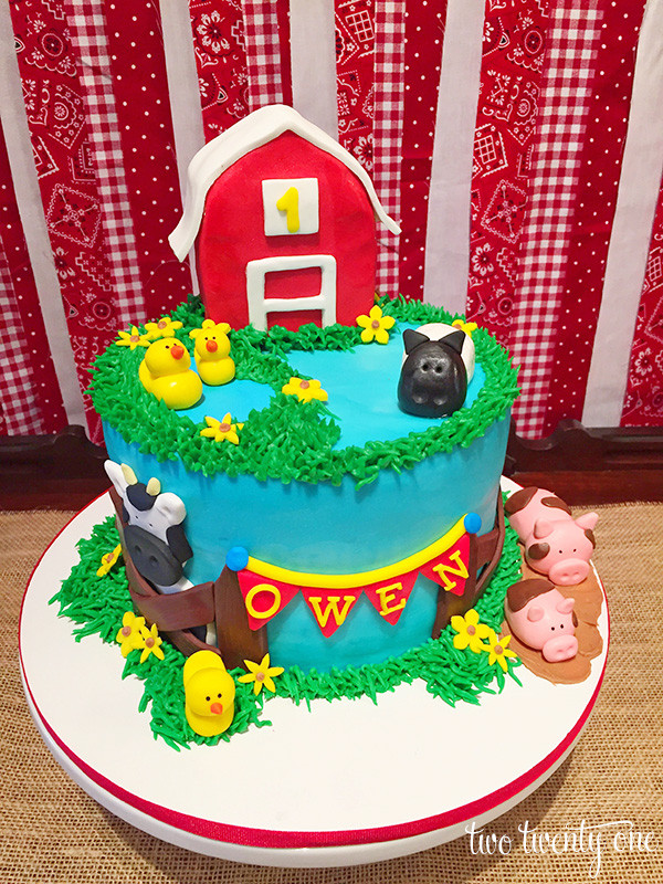 Barnyard Birthday Cake
 Barnyard Birthday Party