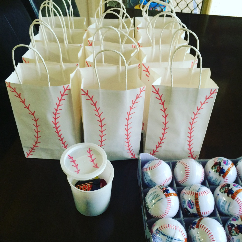 Baseball Birthday Decorations
 Baseball Birthday Party Ideas for Kids