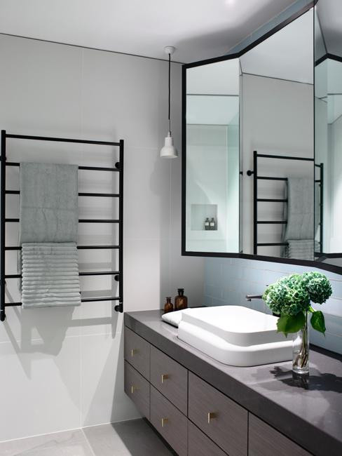 Bathroom Layouts With Shower
 6 Design Trends Creating Modern Bathroom Interiors in