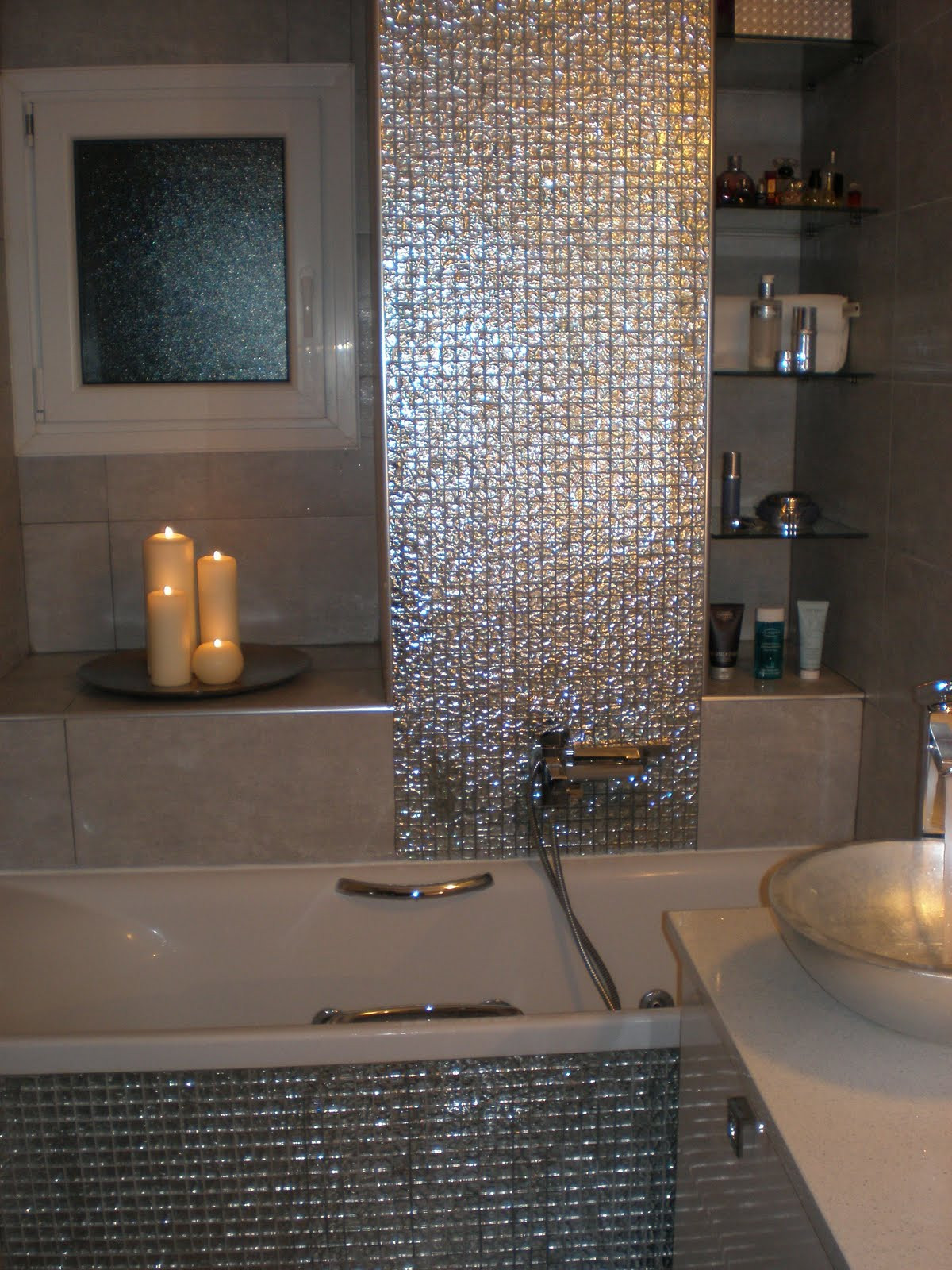 Bathroom Mosaic Tile Designs
 Mosaic Bathrooms Decoholic