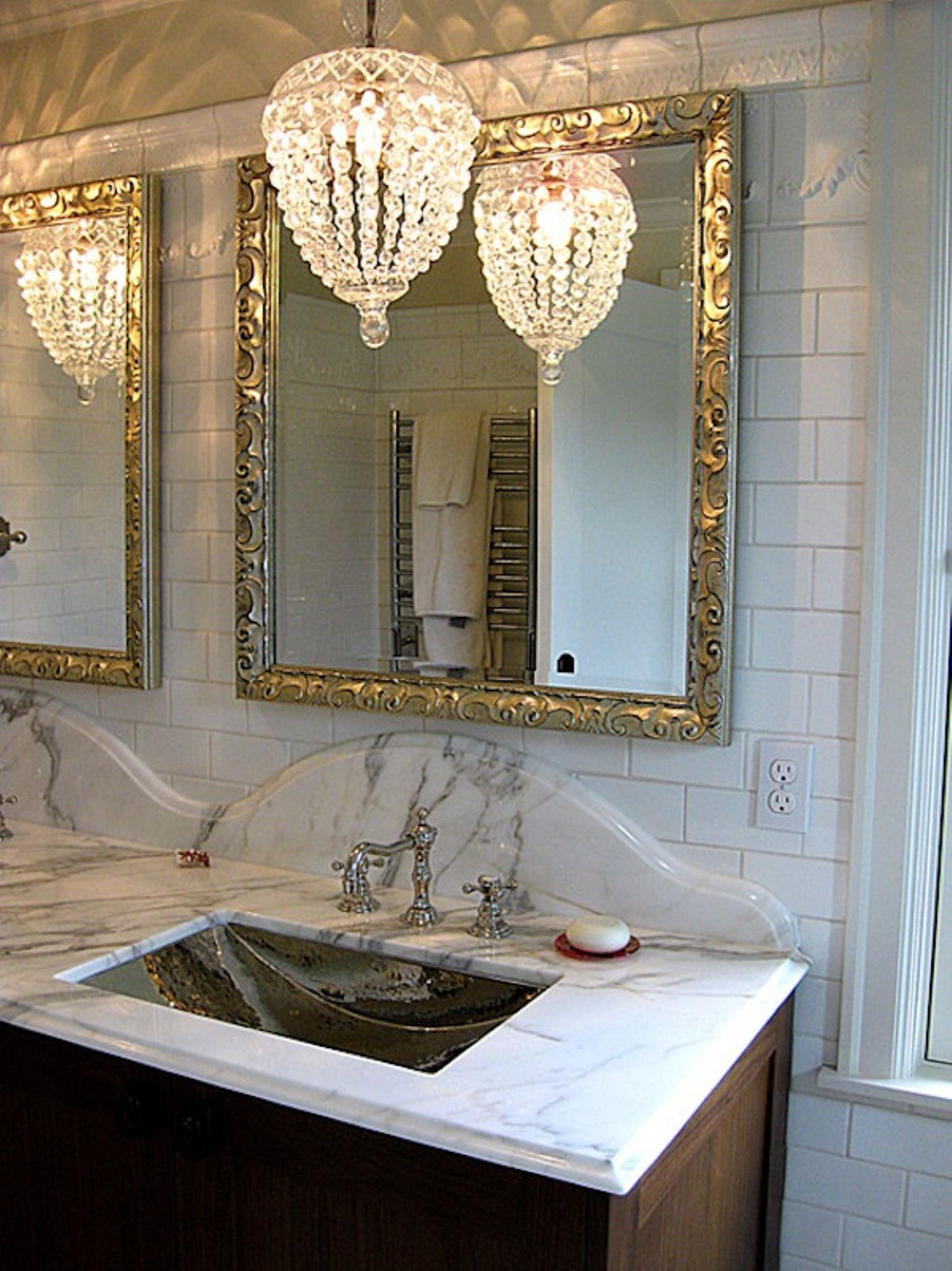 Bathroom Over Vanity Lighting
 Bathroom Pendant Lighting and How to Incorporate It into