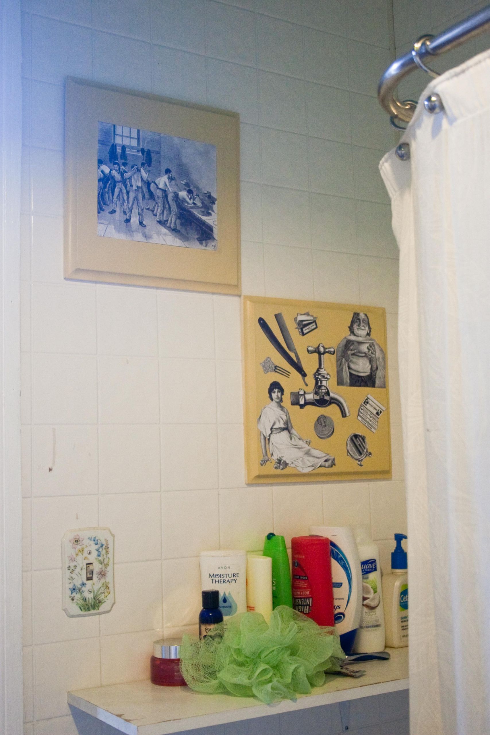 Bathroom Wall Art Sets
 DIY Decor Upcycling My Bathroom Wall Art