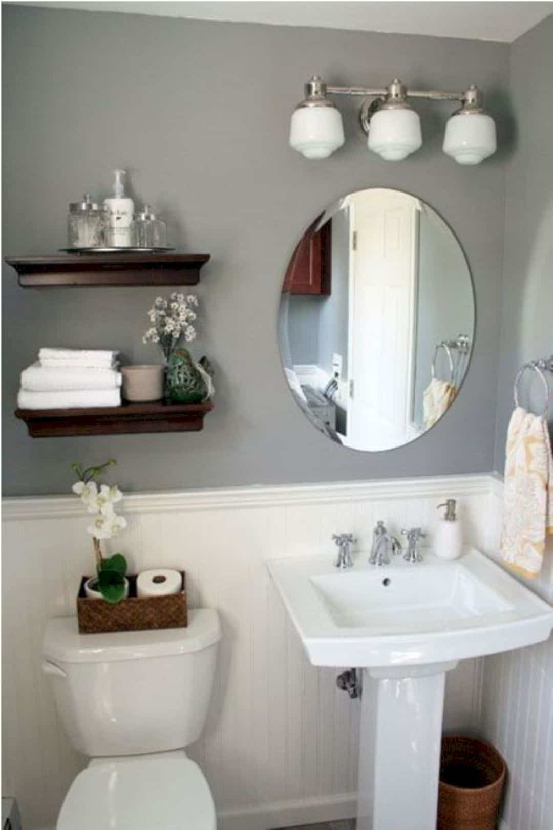 Bathroom Wall Decorating Ideas
 17 Awesome Small Bathroom Decorating Ideas