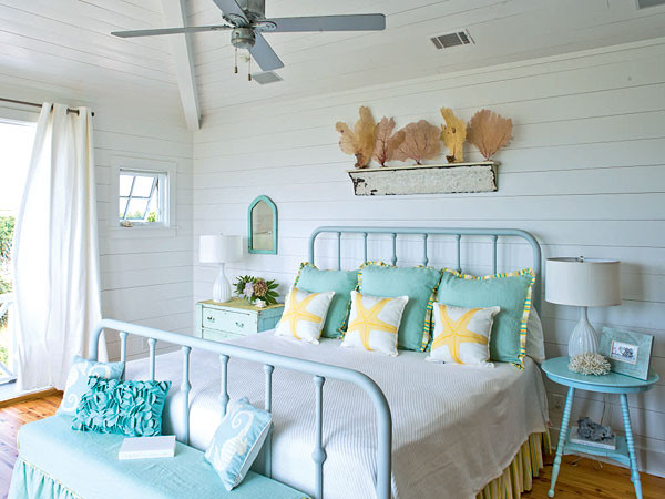 Beach Theme Bedroom Decorating Ideas
 Home Decor Idea Home Decoration for Beach Bedroom Decorating