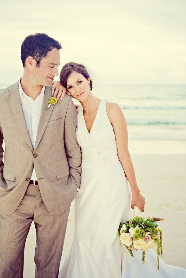 Beach Wedding Attire For Groom
 Picture a tan suit and a white shirt – you won’t need