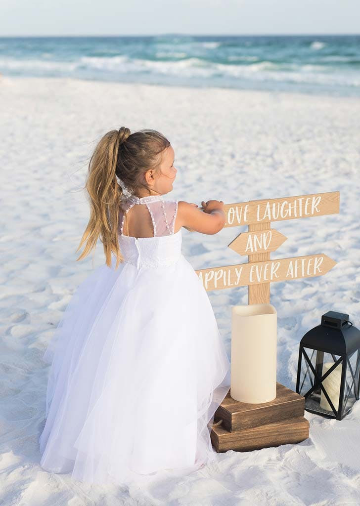 Beach Wedding Photo Ideas
 An Inspiring $500 Beach Wedding PureWow