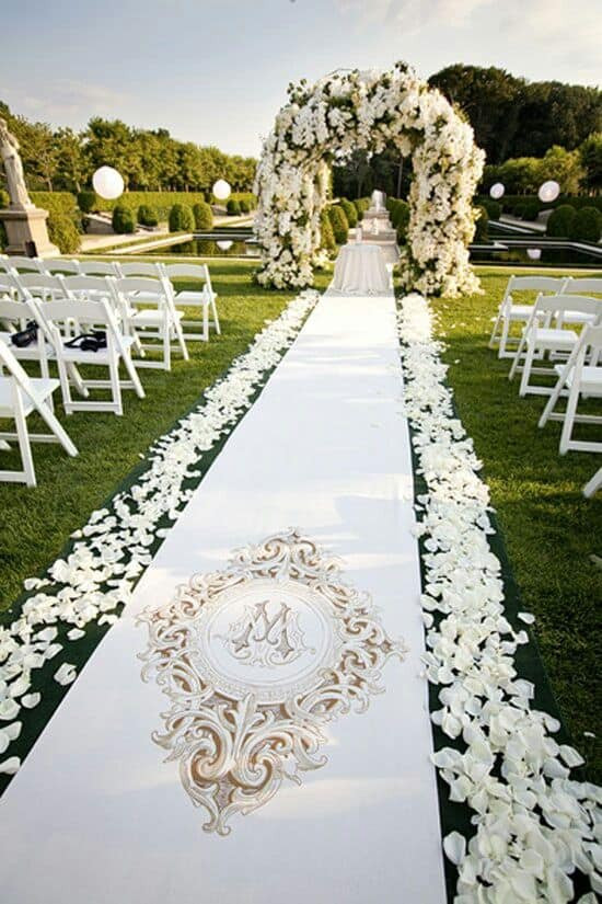 Beautiful Backyard Weddings
 23 Stunningly Beautiful Decor Ideas For The Most