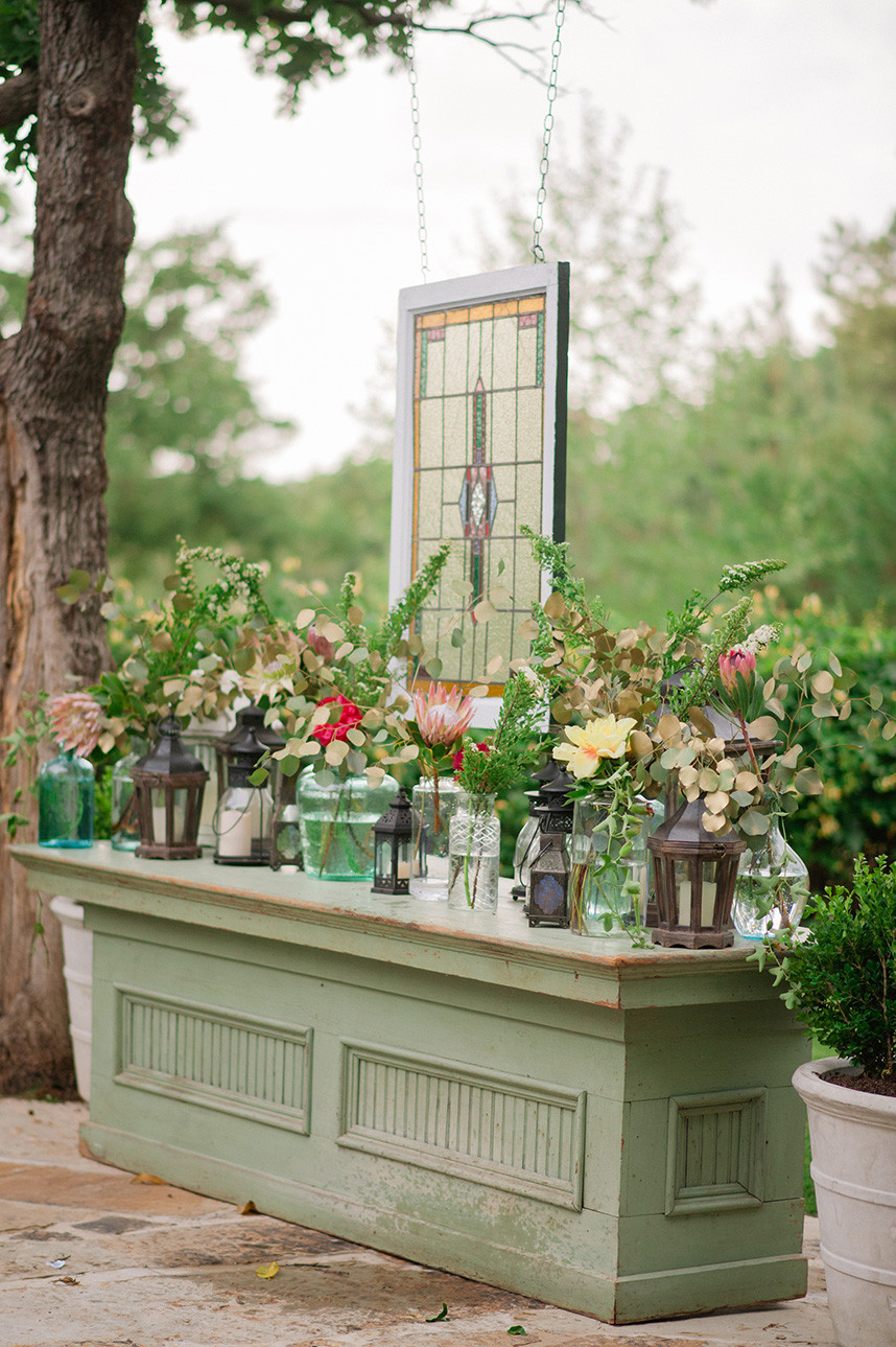 Beautiful Backyard Weddings
 Beautiful Backyard Wedding Inspiration