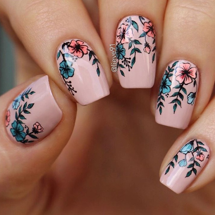 Beautiful Nails Designs
 12 Incredibly Beautiful Nails That Are Entirely Hand Painted