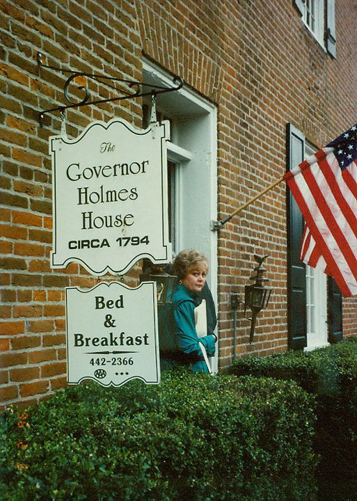 Bed And Breakfast Southern Wisconsin
 Last great mansion built in Natchez MS prior to the War