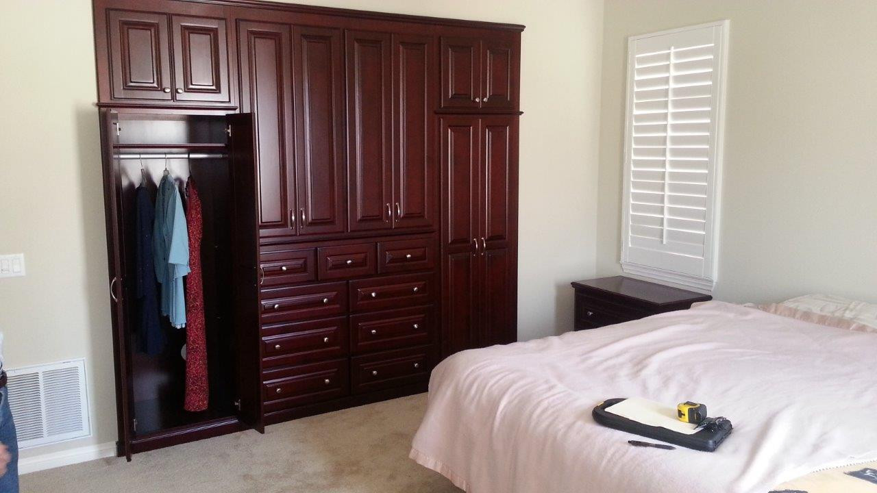 Bedroom Closet Cabinets
 Built in bedroom cabinets