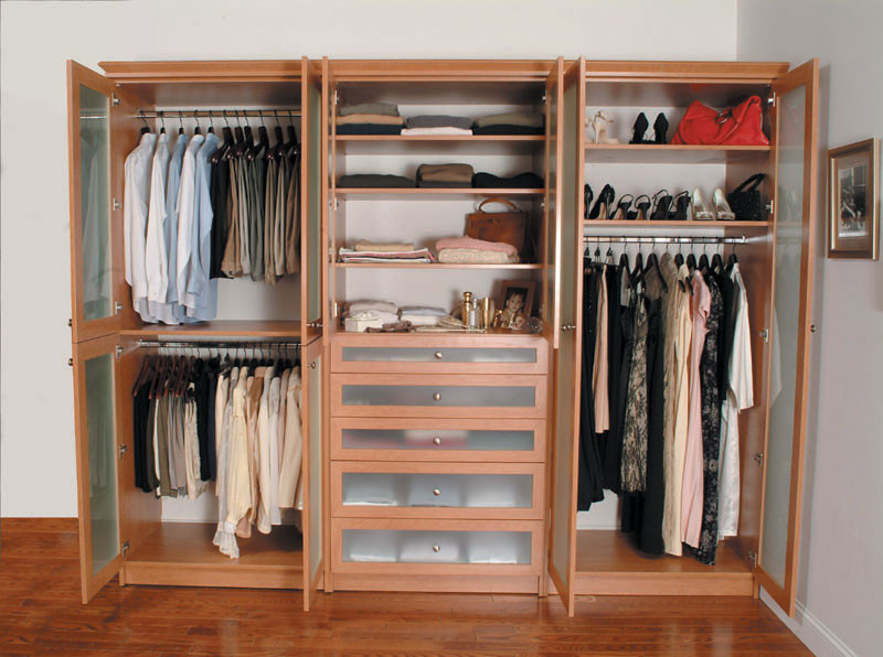 Bedroom Closet Organizers
 A Step by step Guide to a Cleaner More Organized and