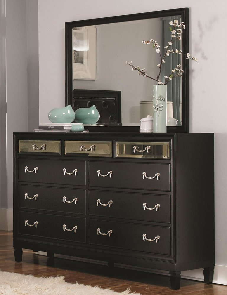 Bedroom Dresser Decor
 Black Bedroom Dresser Home Furniture Design