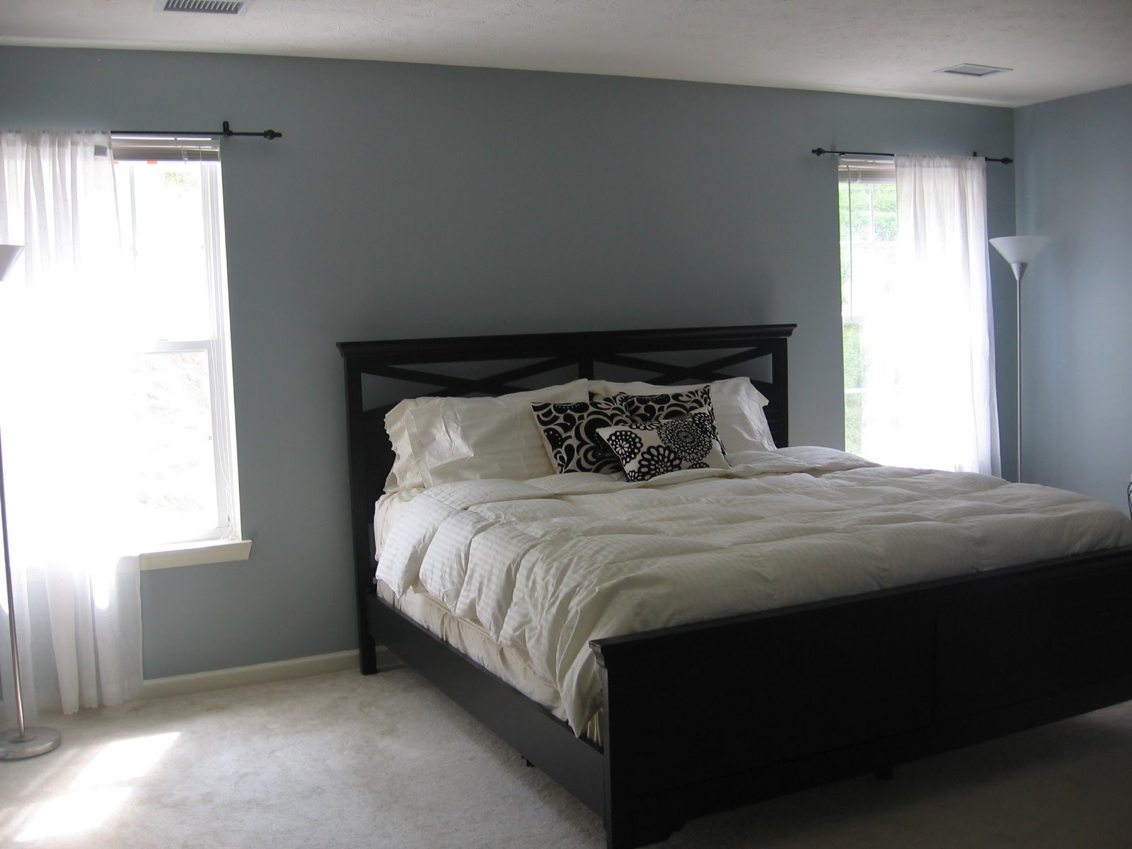 Bedroom Paint Color
 Elegant Gray Paint Colors for Bedrooms – HomesFeed