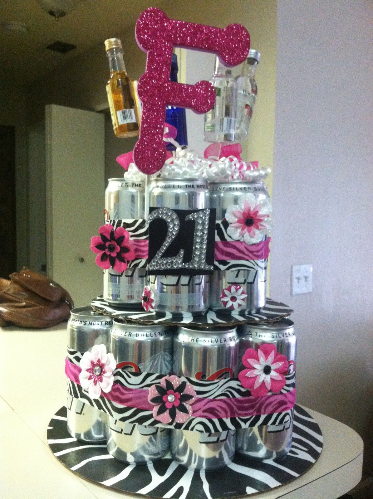 Beer Birthday Gifts
 DIY Beer Cake for a 21st birthday t but can mine be