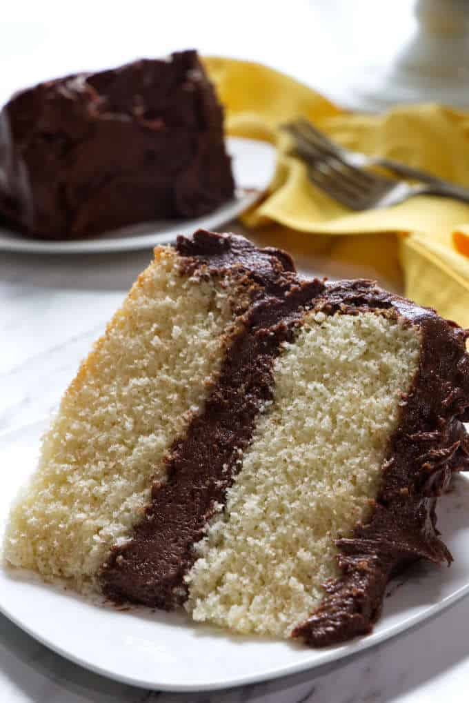 Best Chocolate Frosting For Yellow Cake
 Yellow Cake with Chocolate Frosting Savor the Best