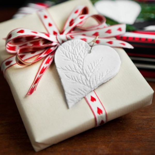 Best Gift Wrapping Ideas
 40 Best Gift Wrapping Ideas You Can Practically Try