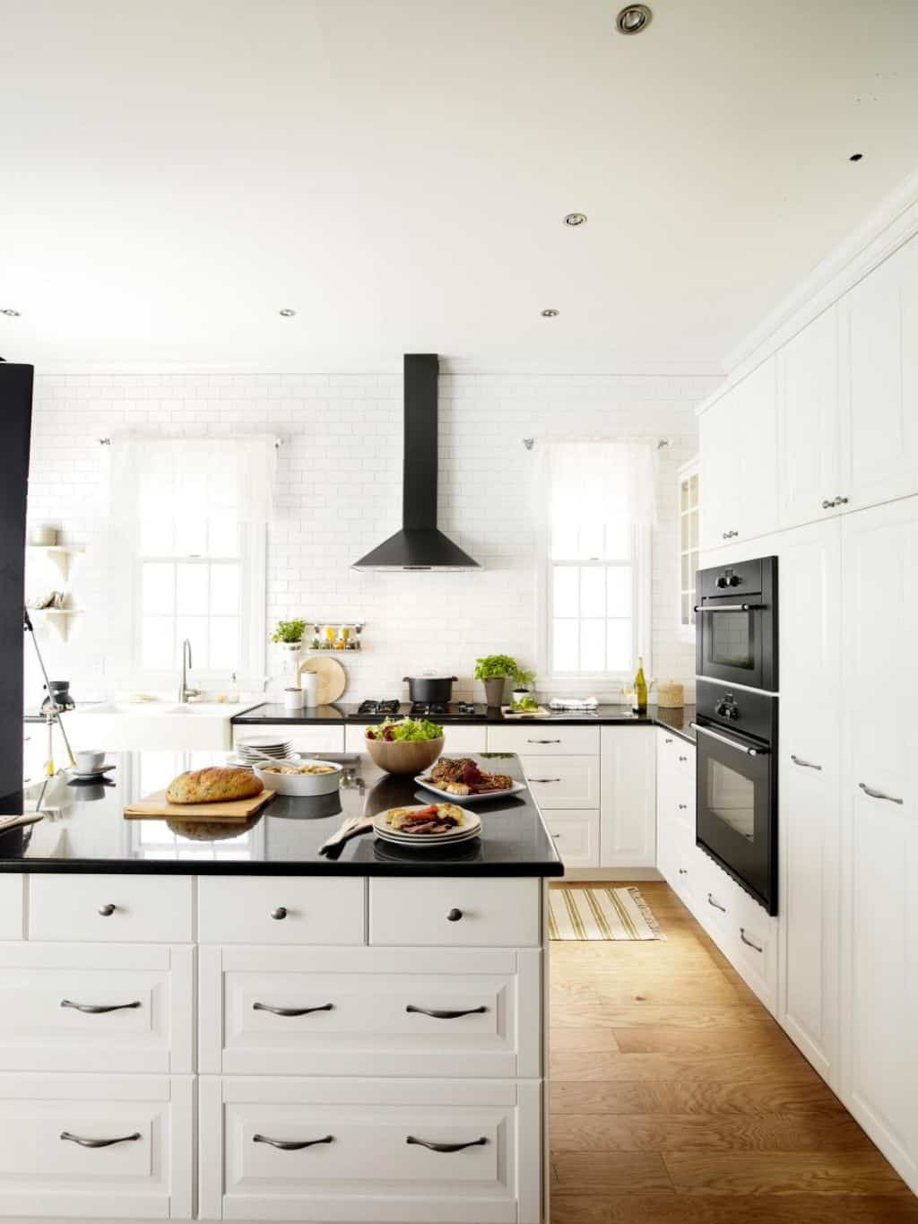 Best Kitchen Remodels
 Kitchen Design Ideas With Range Hood