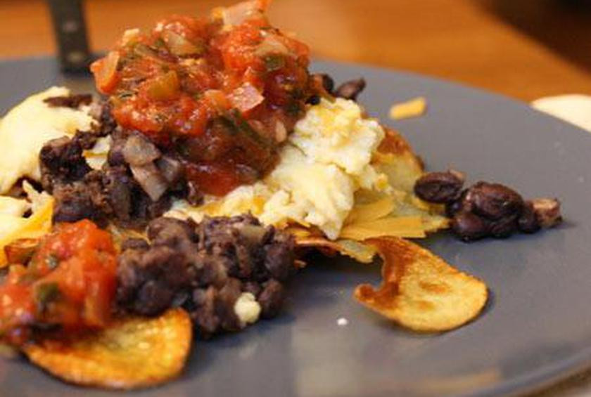 Big Girls Small Kitchen
 Potato Chip Chilaquiles Recipe by Big Girls Small Kitchen