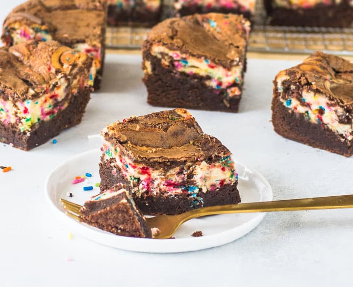 Birthday Cake Brownies
 Birthday Cake Brownies The Itsy Bitsy Kitchen