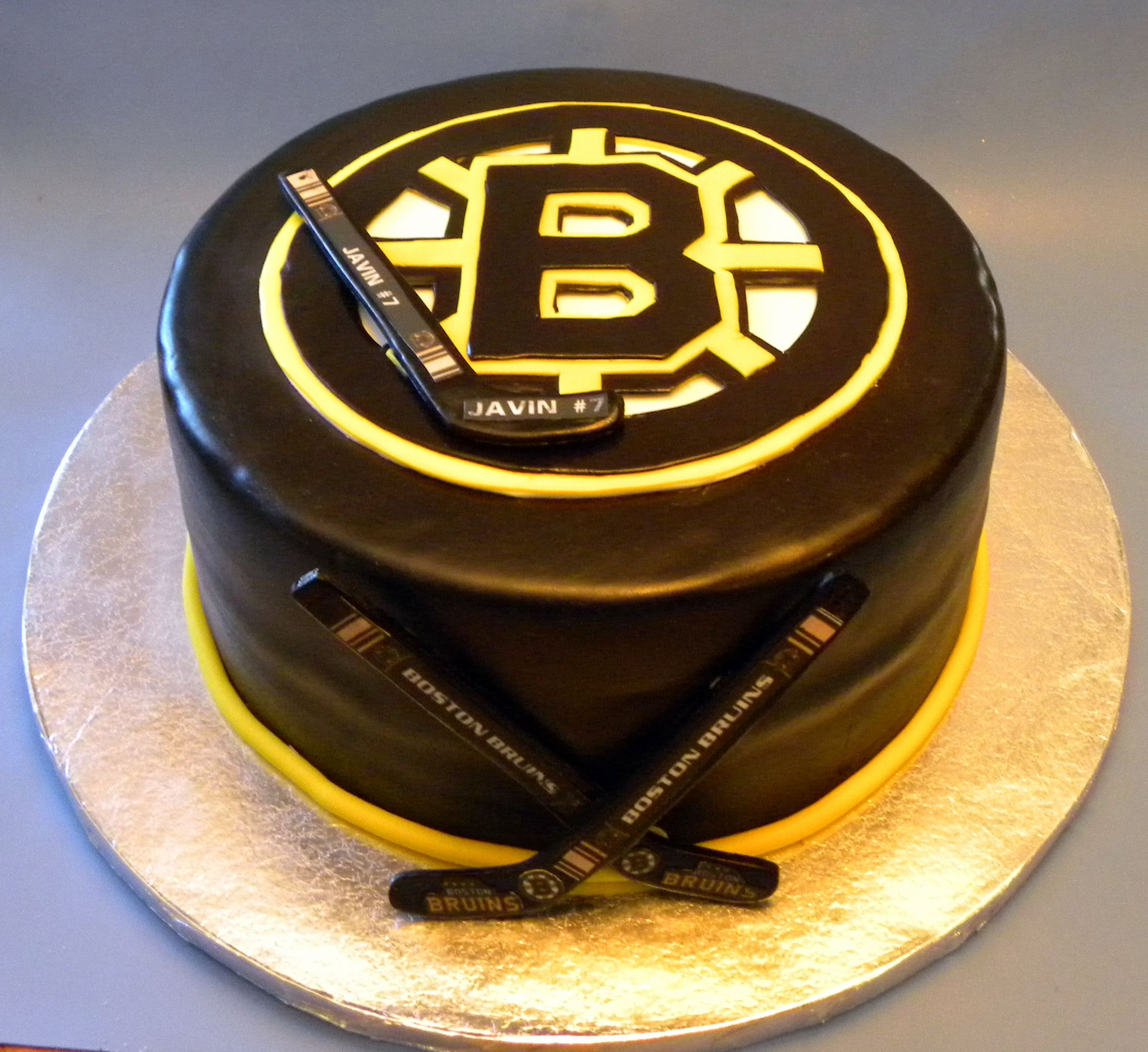 Birthday Cakes Boston
 Boston Bruins Cake Decorating munity Cakes We Bake