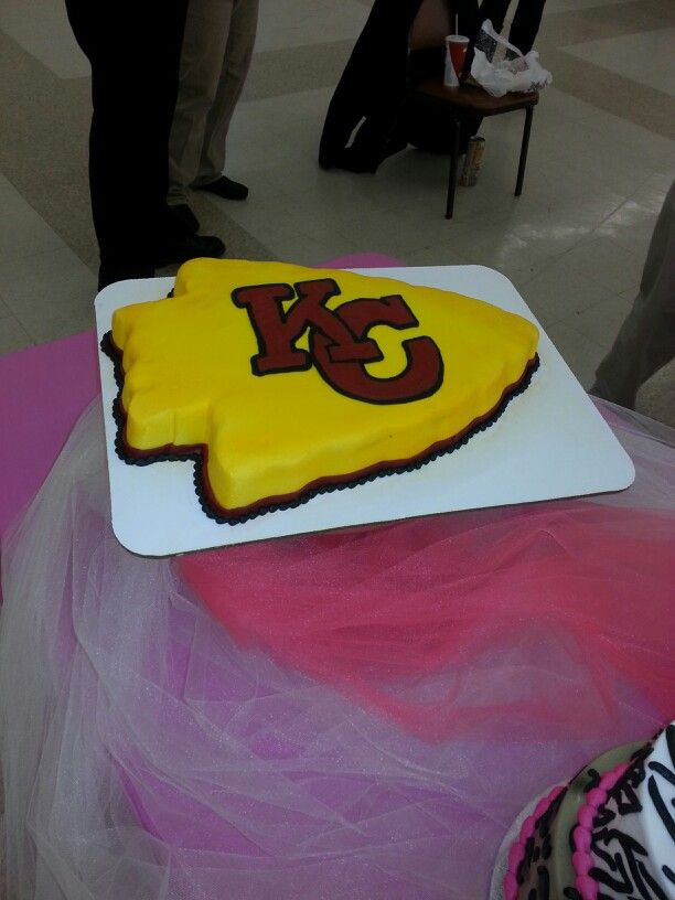 Birthday Cakes Kansas City
 17 Best images about Kansas City Chiefs Cakes on Pinterest