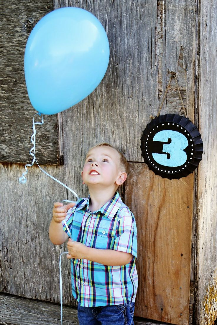 Birthday Gift Ideas For 3 Year Old Boy
 23 best images about birthday shoot ideas on Pinterest