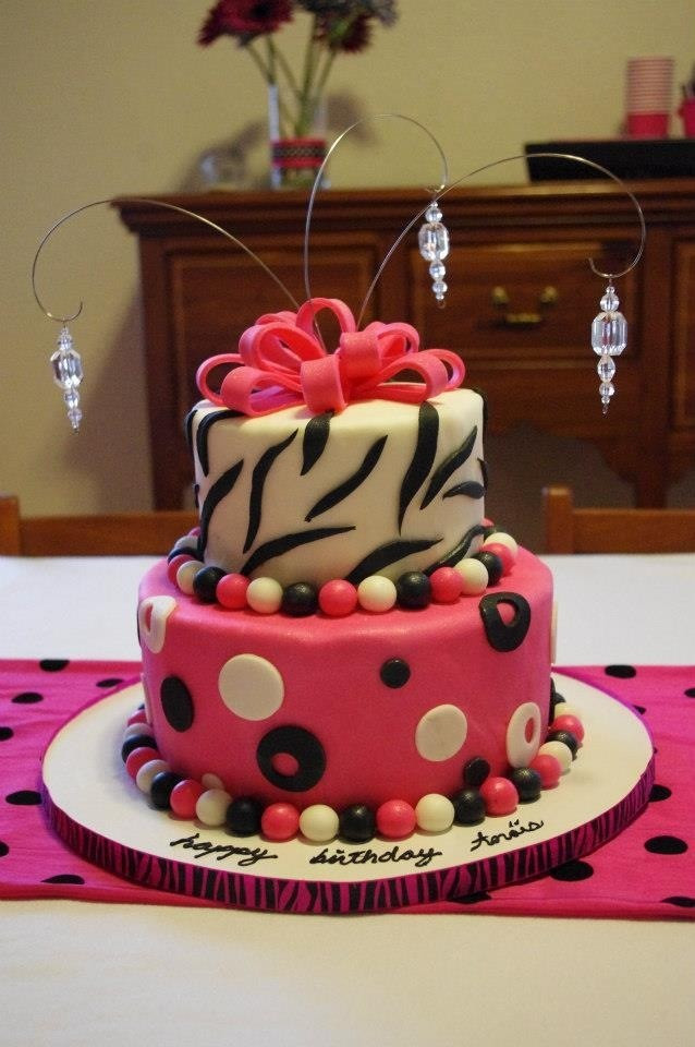 Birthday Gift Ideas For 8 Year Old Girl
 16 best 8 year old birthday cakes images on Pinterest