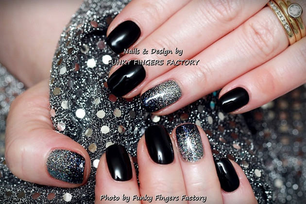 Black And Silver Glitter Nails
 Gelish Black and Silver Glitter Ombre Nail Art Gallery