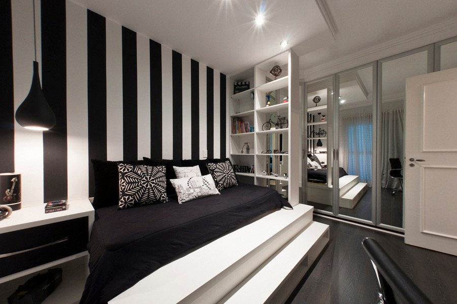 Black And White Bedroom Decor
 Black And White Bedroom Interior Design Ideas