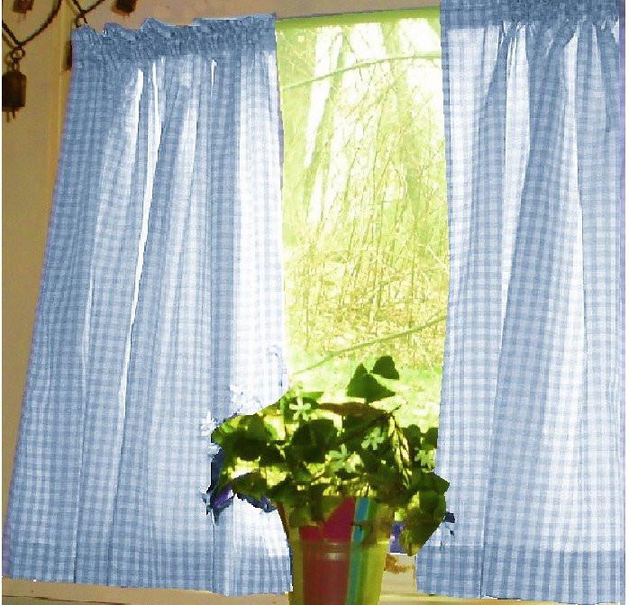Blue And White Kitchen Curtains
 Blue Gingham Kitchen Café Curtain unlined or with white