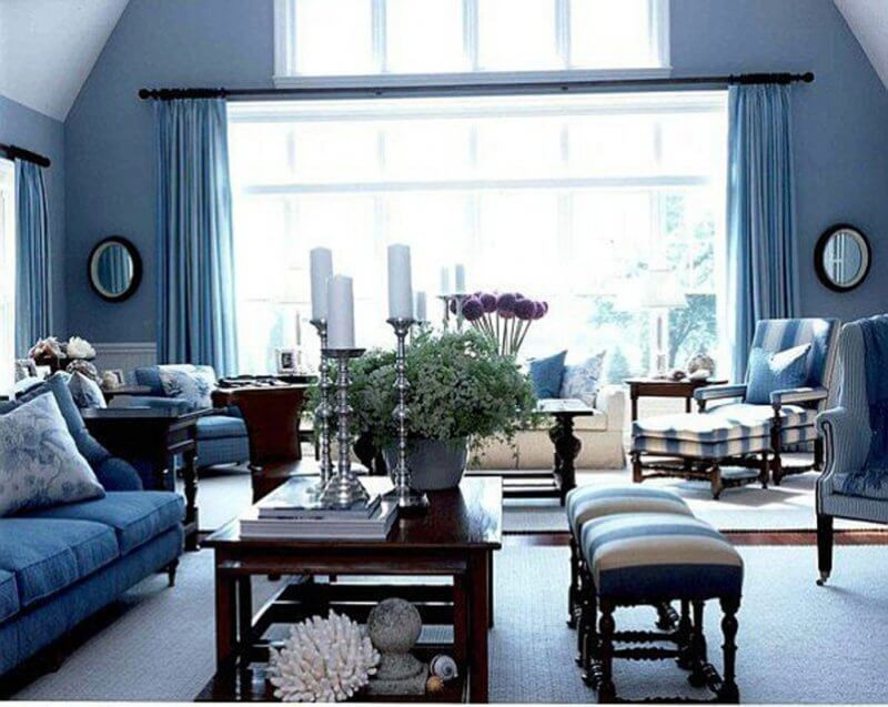 Blue Living Room Decor
 If you like glam and shine you will love French style