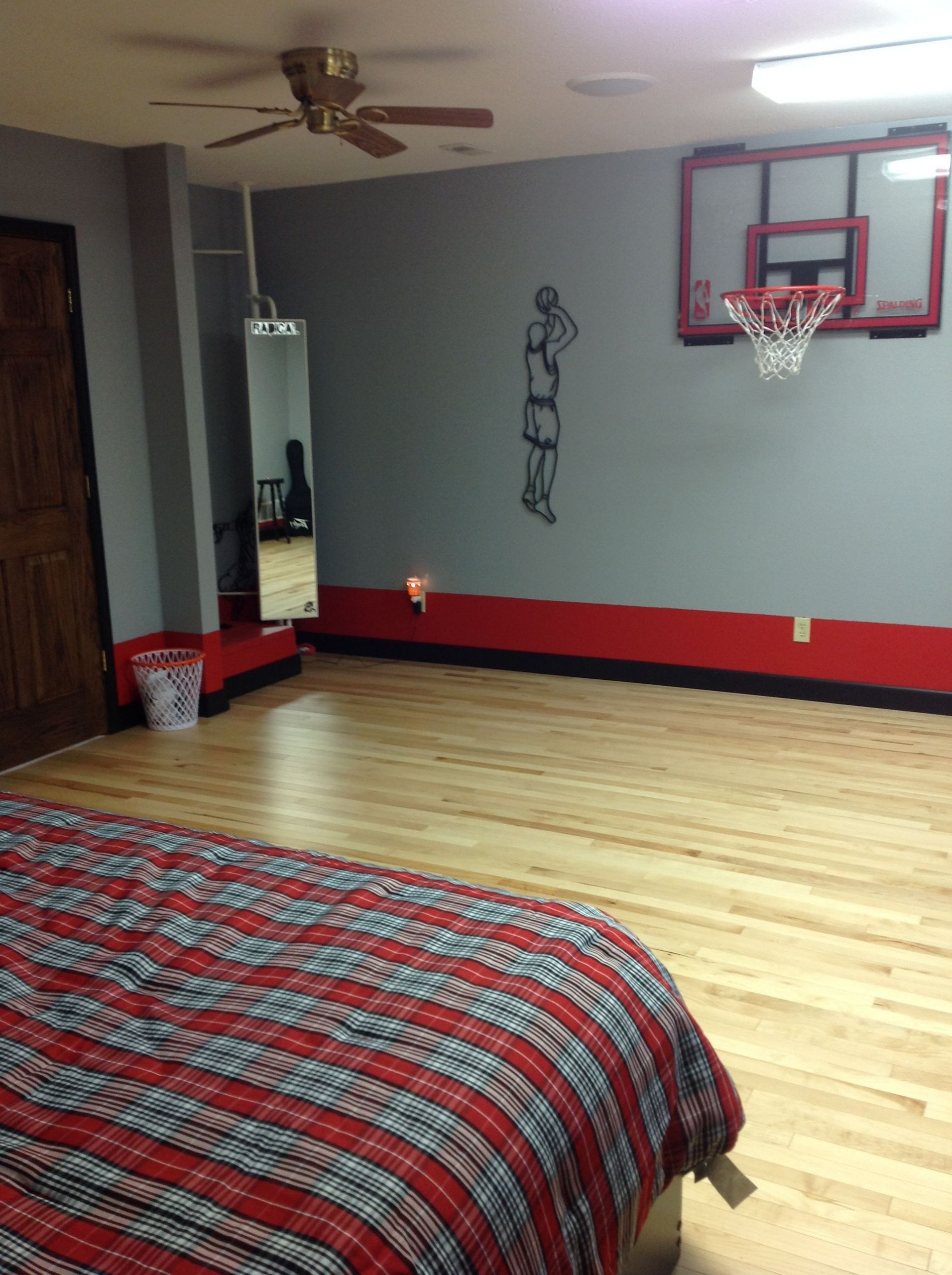 Boys Basketball Bedroom
 Pin on Decorating