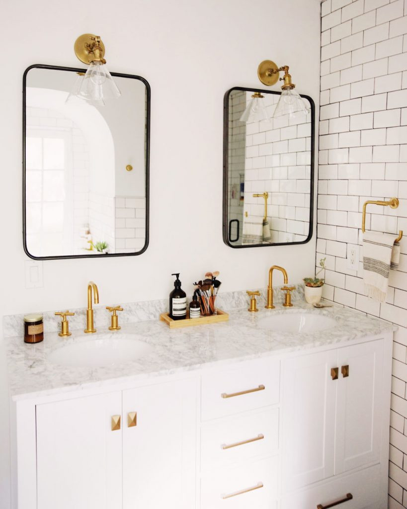 Brass Bathroom Light Fixtures
 Mixing Metal Finishes in the Bathroom