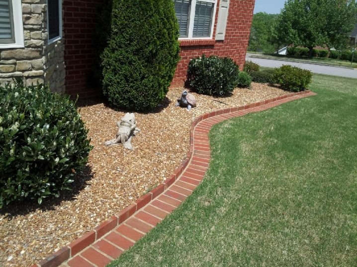 Brick Landscape Edging
 Smart Tips How To Make Brick Edging In Your Yard