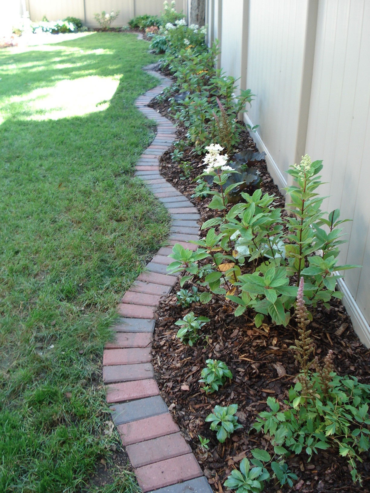 Brick Landscape Edging
 Landscape 101