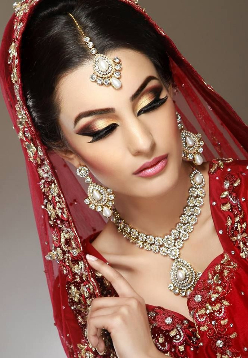 Bride Makeup Images
 20 Pakistani Bridal Makeup Ideas for Wedding Makeup Crayon